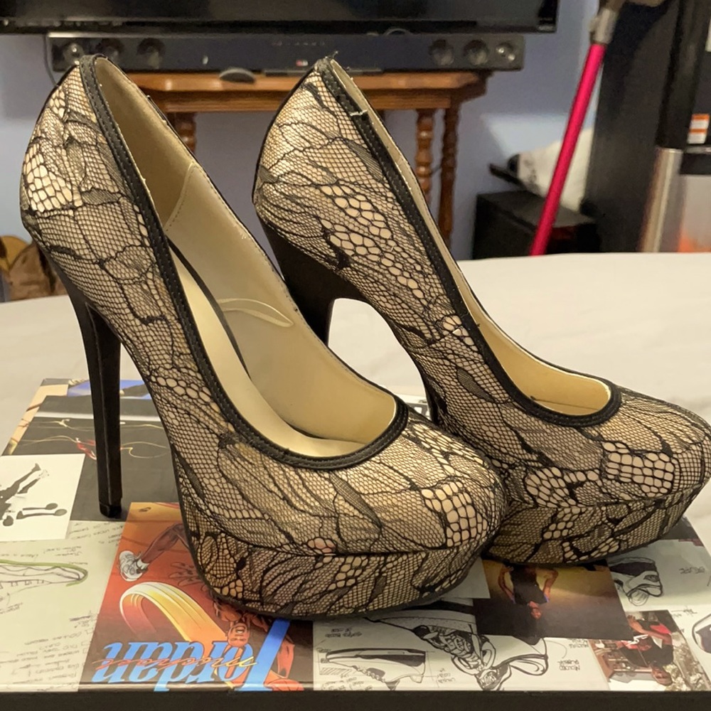 Adore Me Platform Pumps
